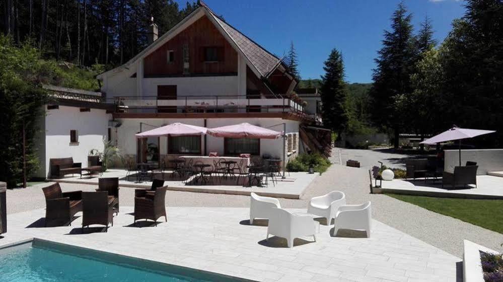 Hotel Nido Dell'Aquila Assergi Zewnętrze zdjęcie